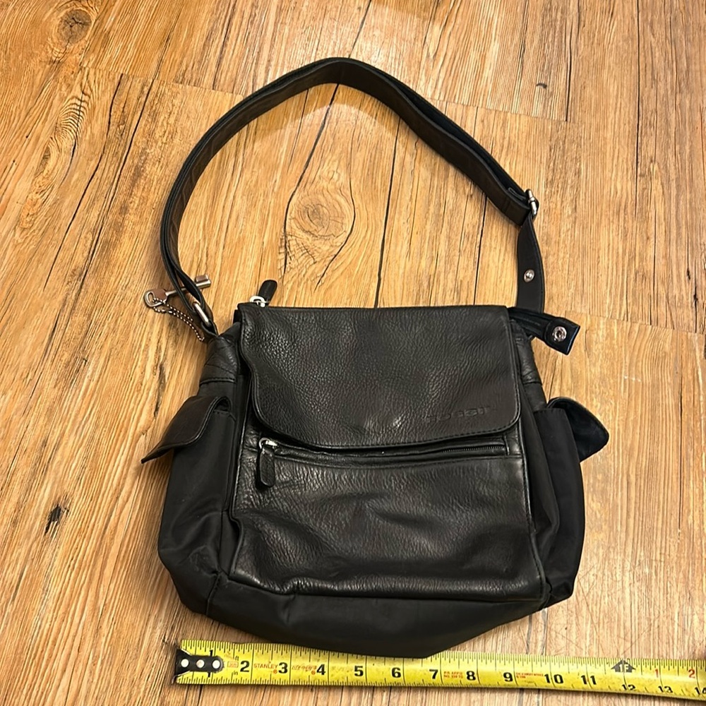 Fossil Purse Black See Measurements